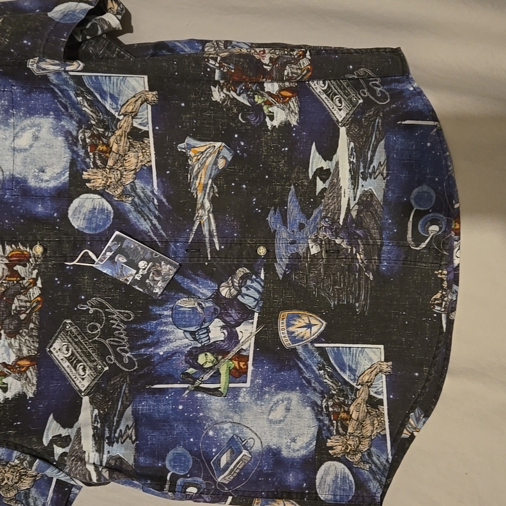 Marvel Guardians of the Galaxy Hawaiian shirt by Reyn Spooner. - Picture 5 of 13